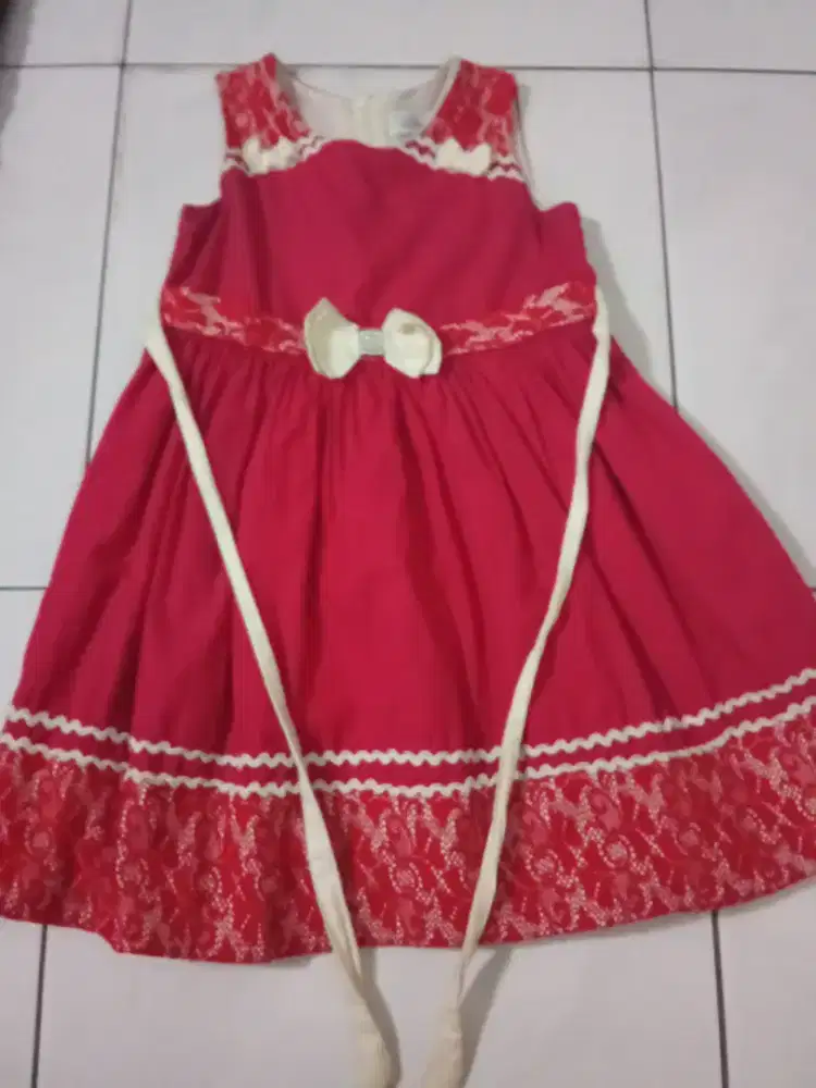 Dress anak perempuan usia 5-7 thn