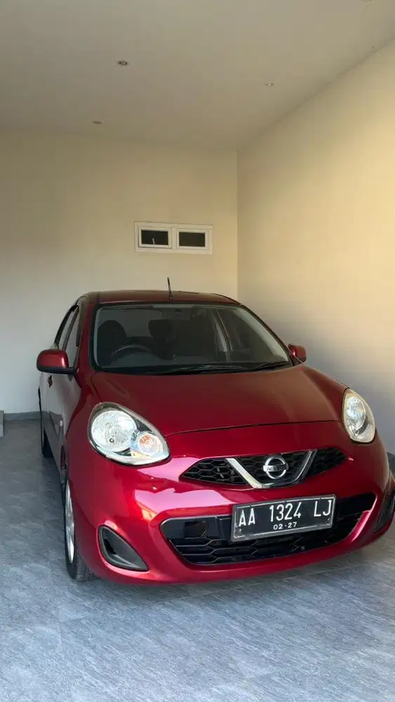 Mobil Bekas Nissan March 2014 Manual 1.2 cc | KM 74rb | plat kebumen