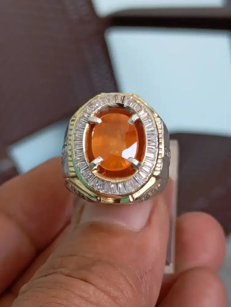 Yellow sapphire Srilanka Yaqut