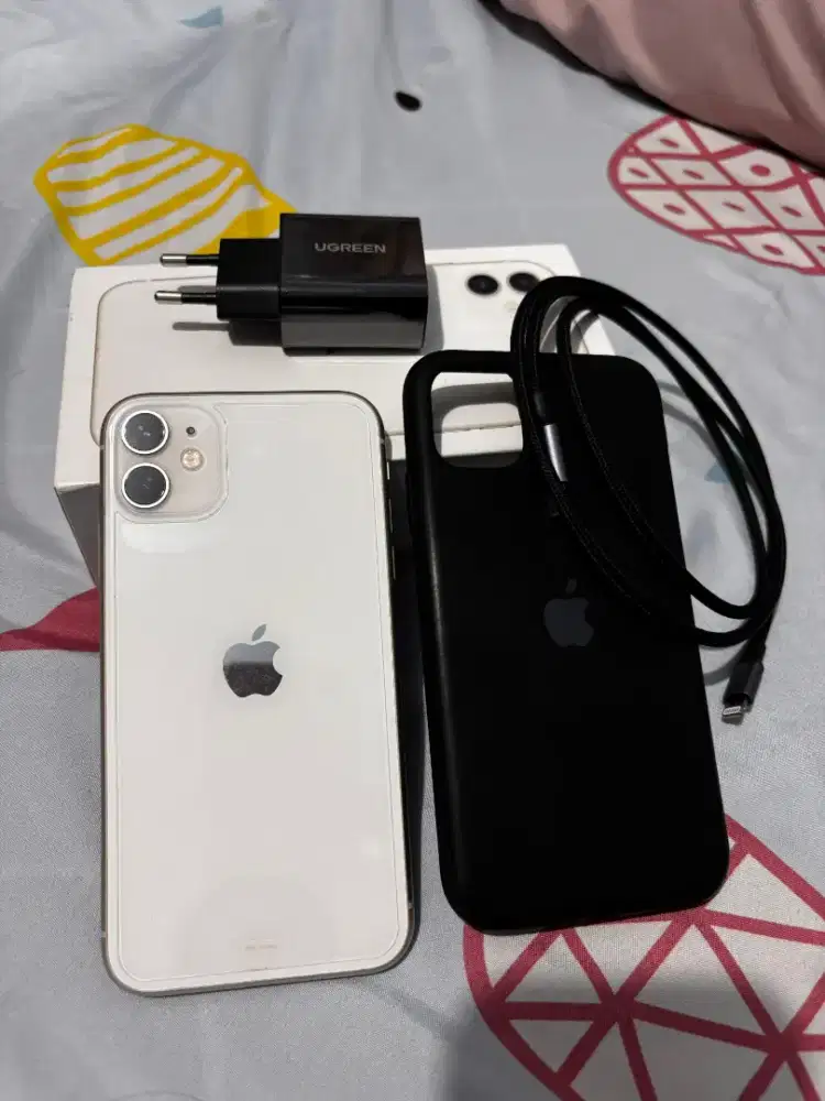 iPhone 11 64gb Putih Second ibox Fullset