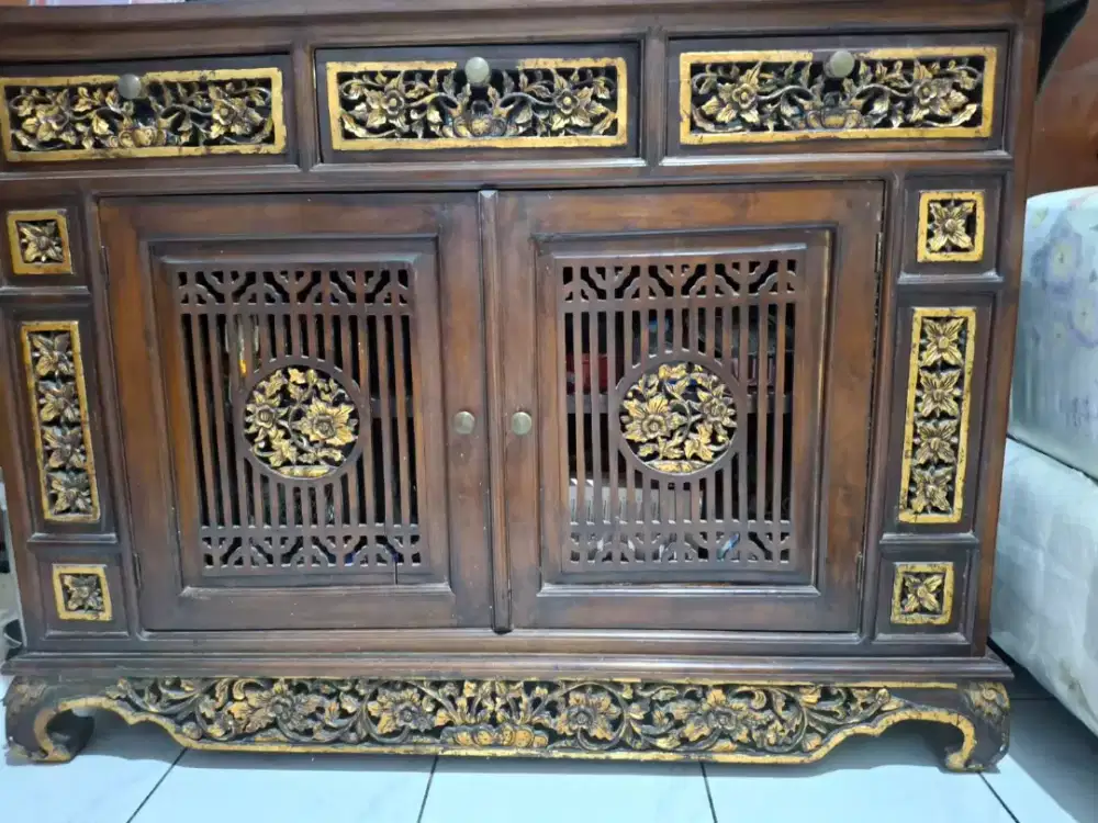 Dijual meja antik kayu jati Jepara