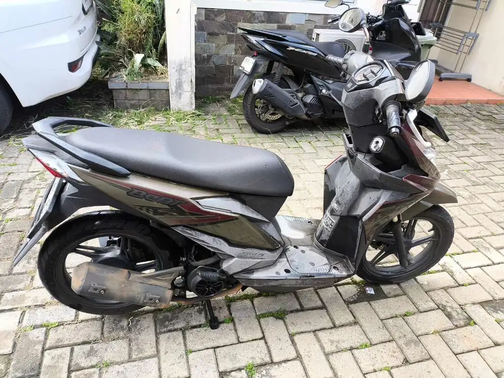 Motor beat CBS FI 2019 second matic