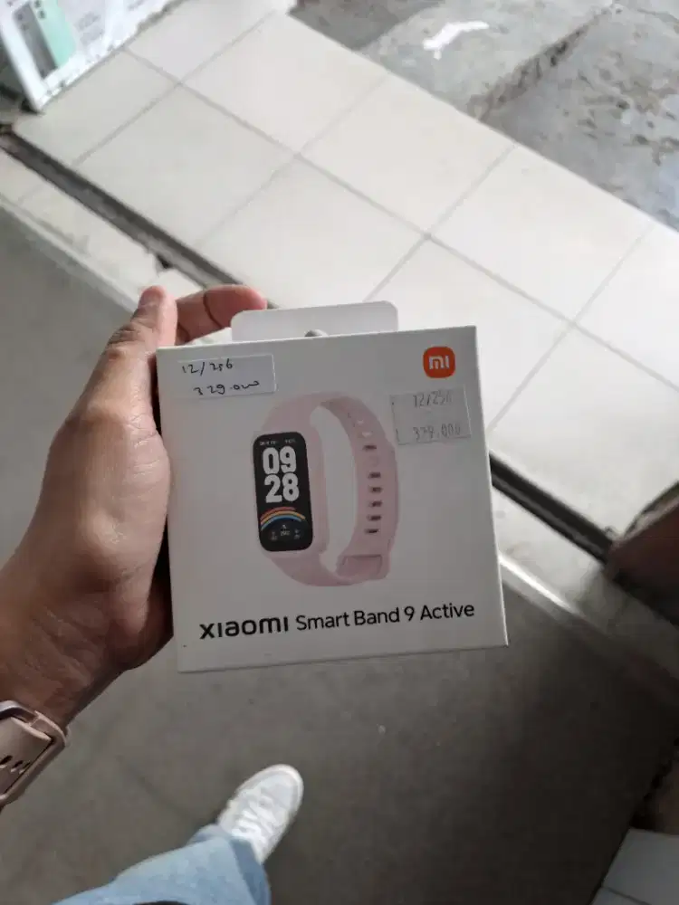 MI BAND 9 AKTIVE