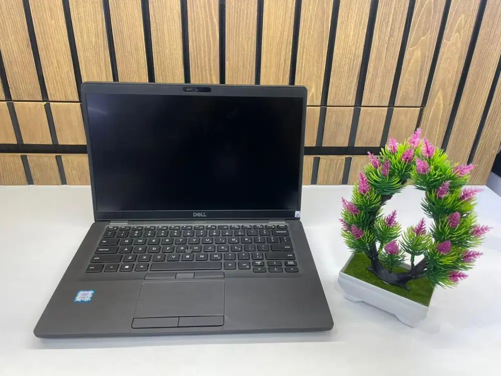 Dell Latitude 5400 intel core i5 gen8 8Gb