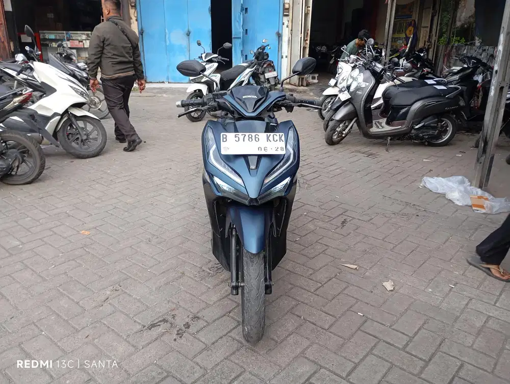 Honda Vario 125 LED New Gen2 Tahun 2023 Surat Komplit