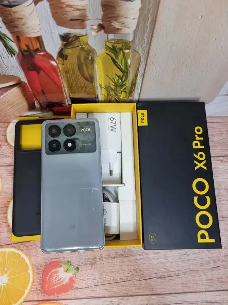 Jual hp likenew POCO X6 PRO 12/512 istimewa mulus ngebut