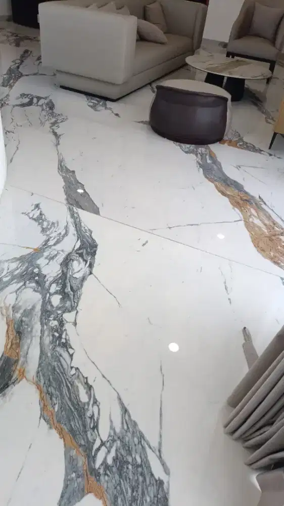 Tukang Pasang Quadra, Marmer, Granit. Kontraktor Bangun Rumah Mewah