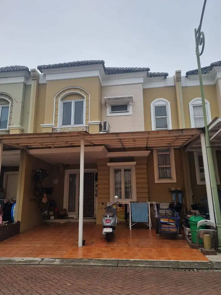 Jual Rumah Strategis komplek aman Gading serpong BSD tangerang selatan