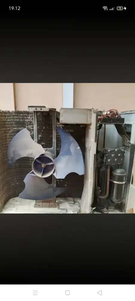 Servis AC kulkas mesin cuci kompa air dll bergaransi resmi