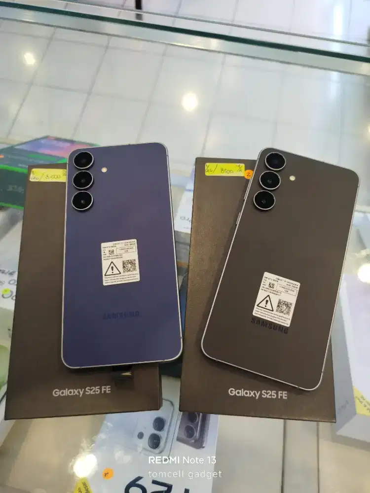 SAMSUNG S25 FE 8/256 MULUS SEPERTI BARU GARANSI MASIH NYALA