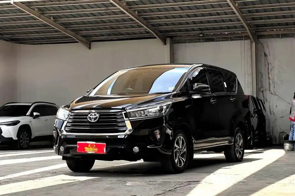 Toyota Innova Reborn 2.0 G Matic 2022 hitam Bensin Inova AT Kijang