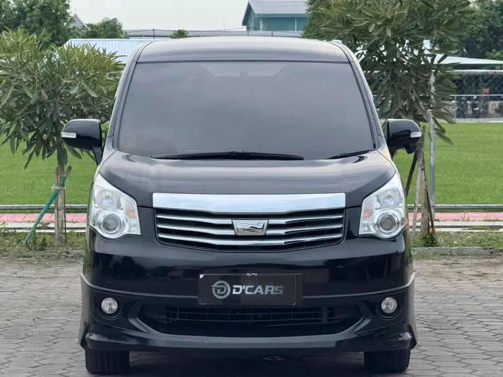 TOYOTA NAV1 V LIMITED 2017/2016 MATIC ORIGINAL ISTIMEWA