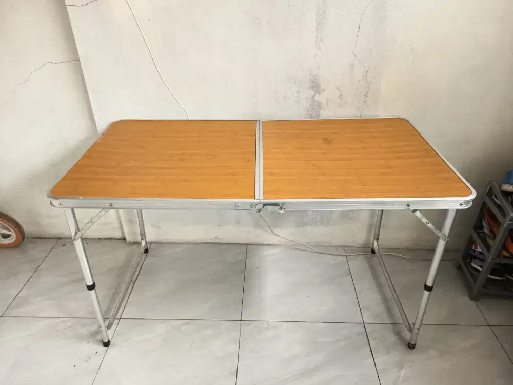 Meja Lipat untuk Jualan