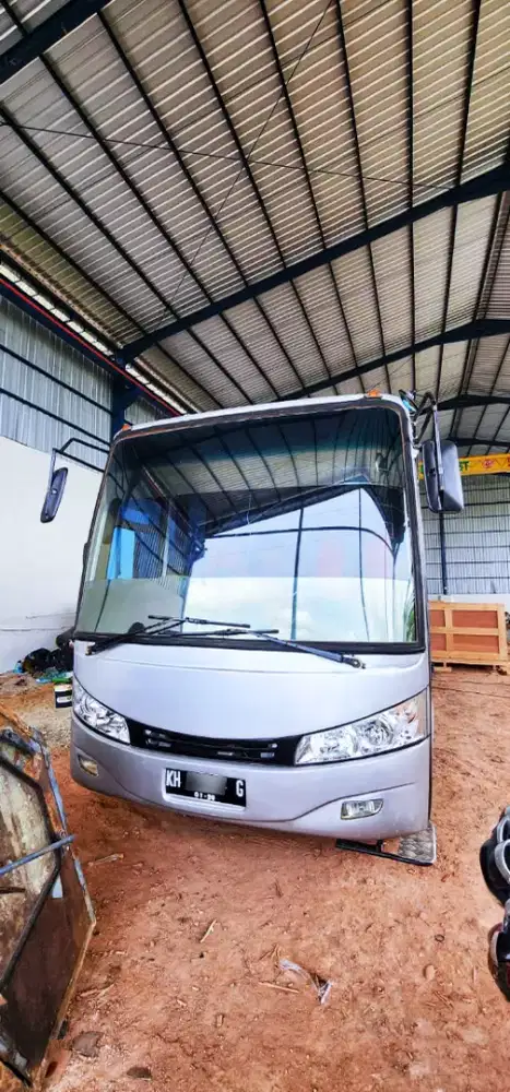 Bus Medium Hyundai 2007