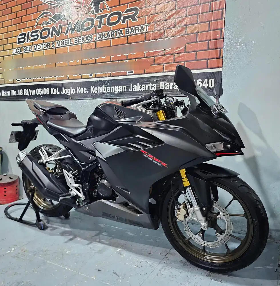Sperti baru! HONDA NEW CBR 150 R 2023 cbr150r cbr 150r Fi pajak ON