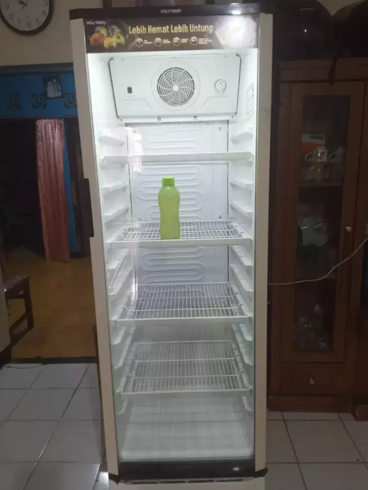 showcase Polytron 5 rak normal