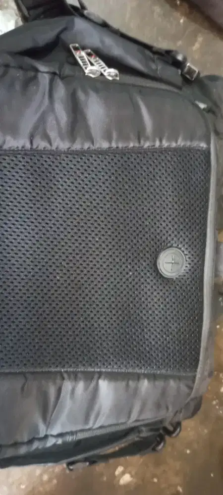 Tas selempang merk EIGER original