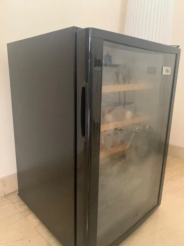 GEA wine cooler (small size)