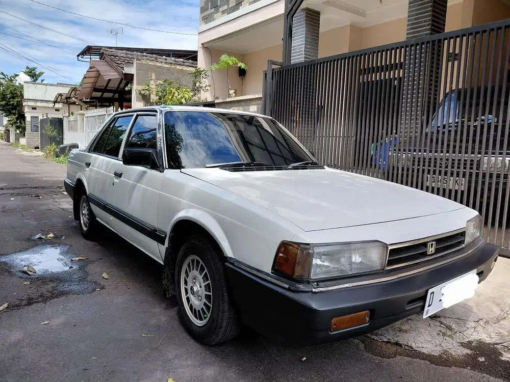 Honda Accord 1985 Bensin