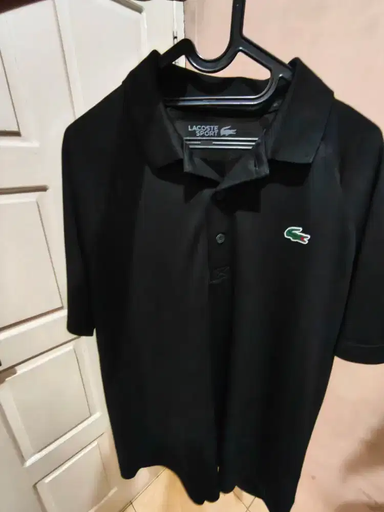 Polo lacoste dan kaos essentials original