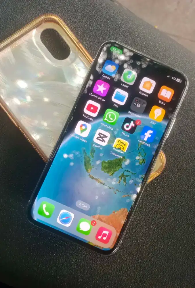 iPhone X 64gb ibox