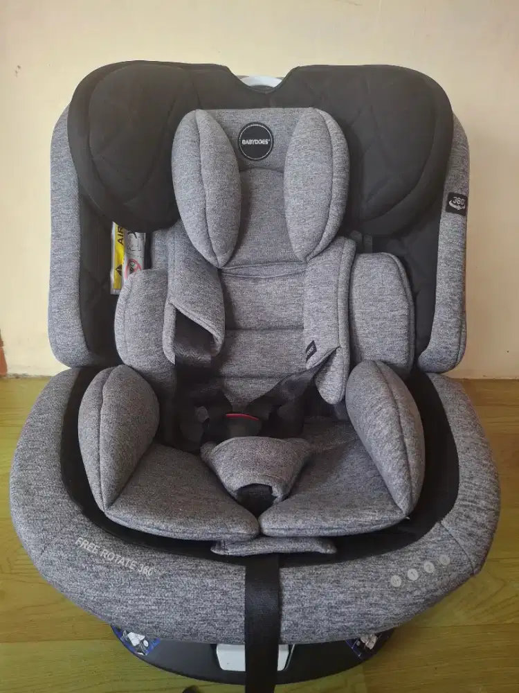 Carseat babydoes free rotate 360 isofix