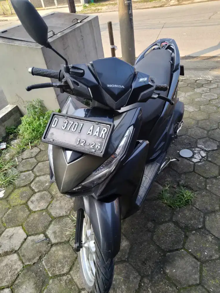 Vario led 2016 hitam