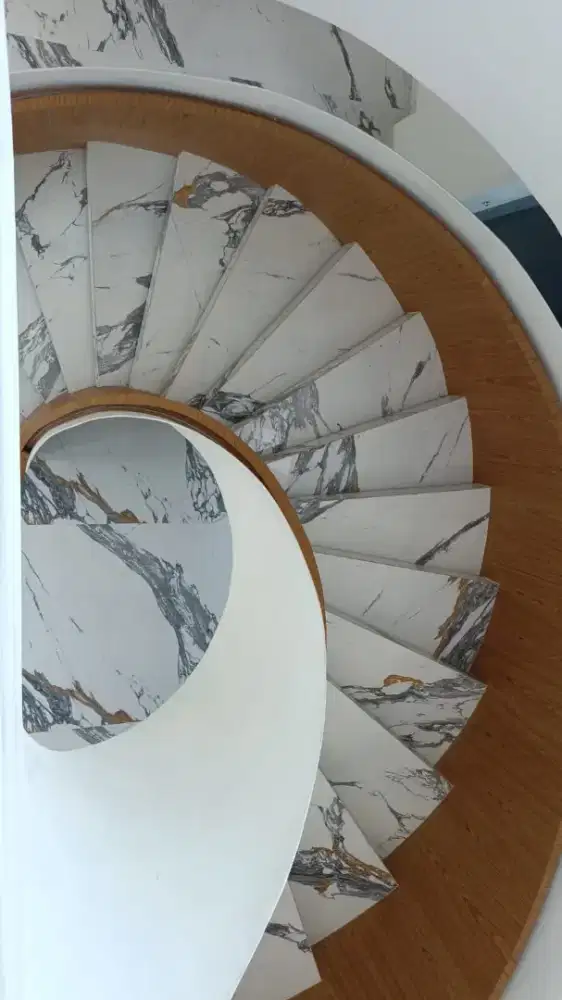 Tukang Pasang Quadra, Marmer, Granit. Kontraktor Bangun Rumah Mewah