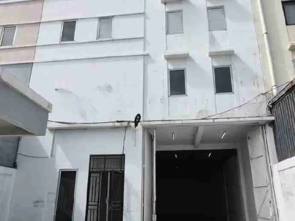 Gudang Siap Pakai Di PIK, Penjaringan, Jakarta Utara