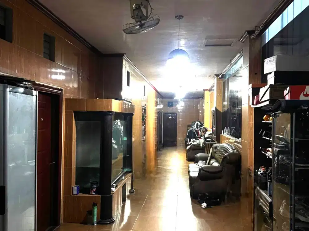 Ruko gandeng 2 luas 8,5x32 272m di Kramat Jati Jakarta Timur