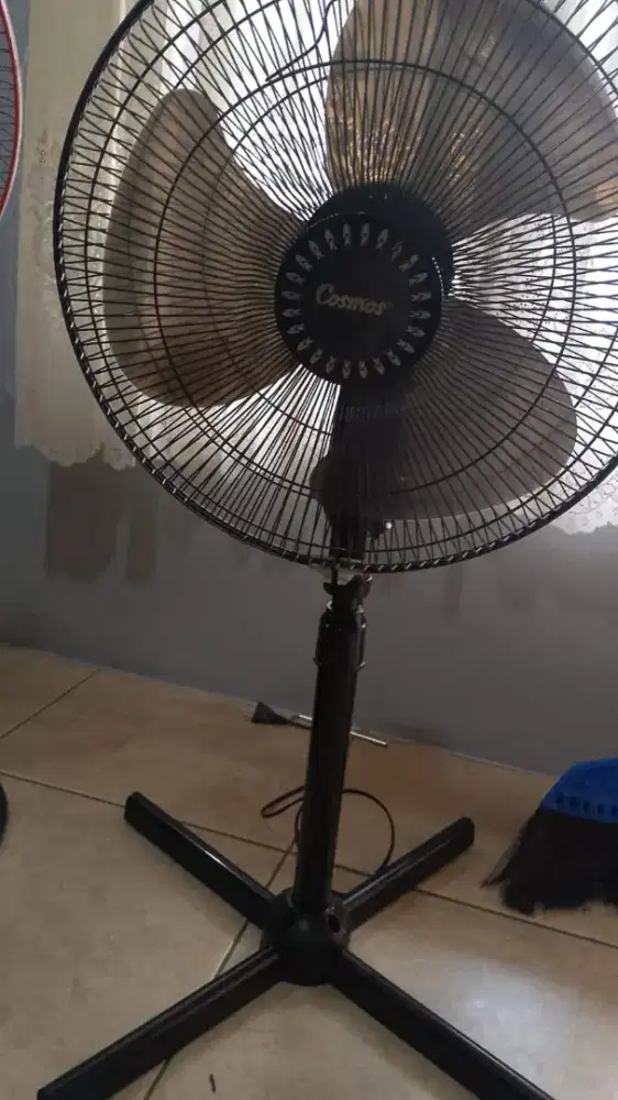 Kipas angin merk Miyako normal