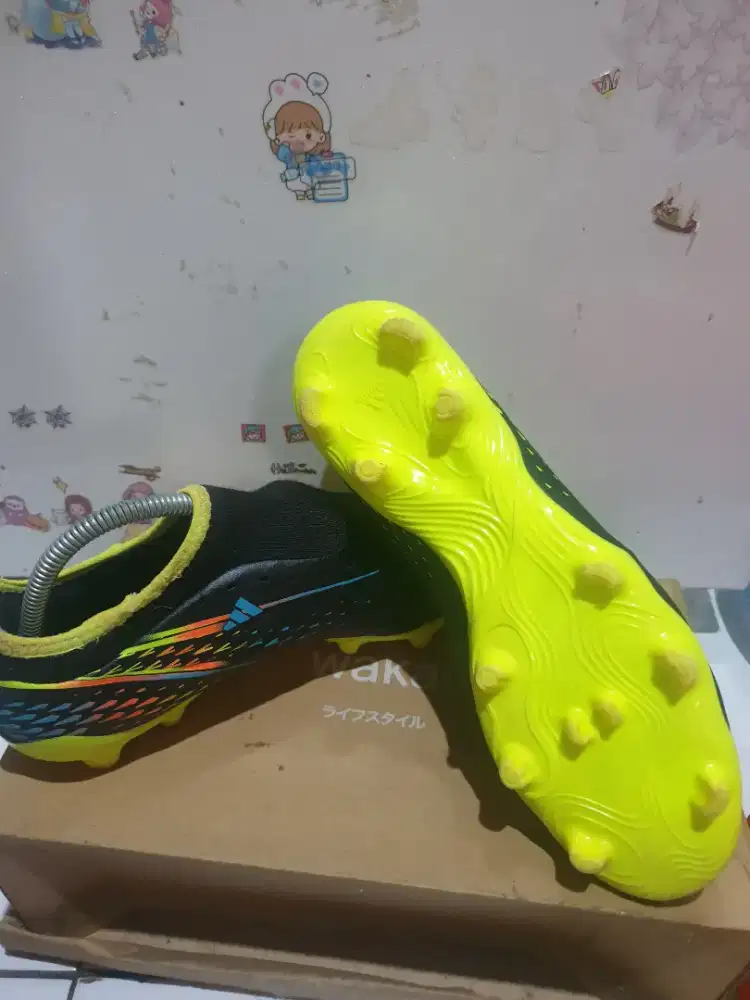 Sepatu adidas copa