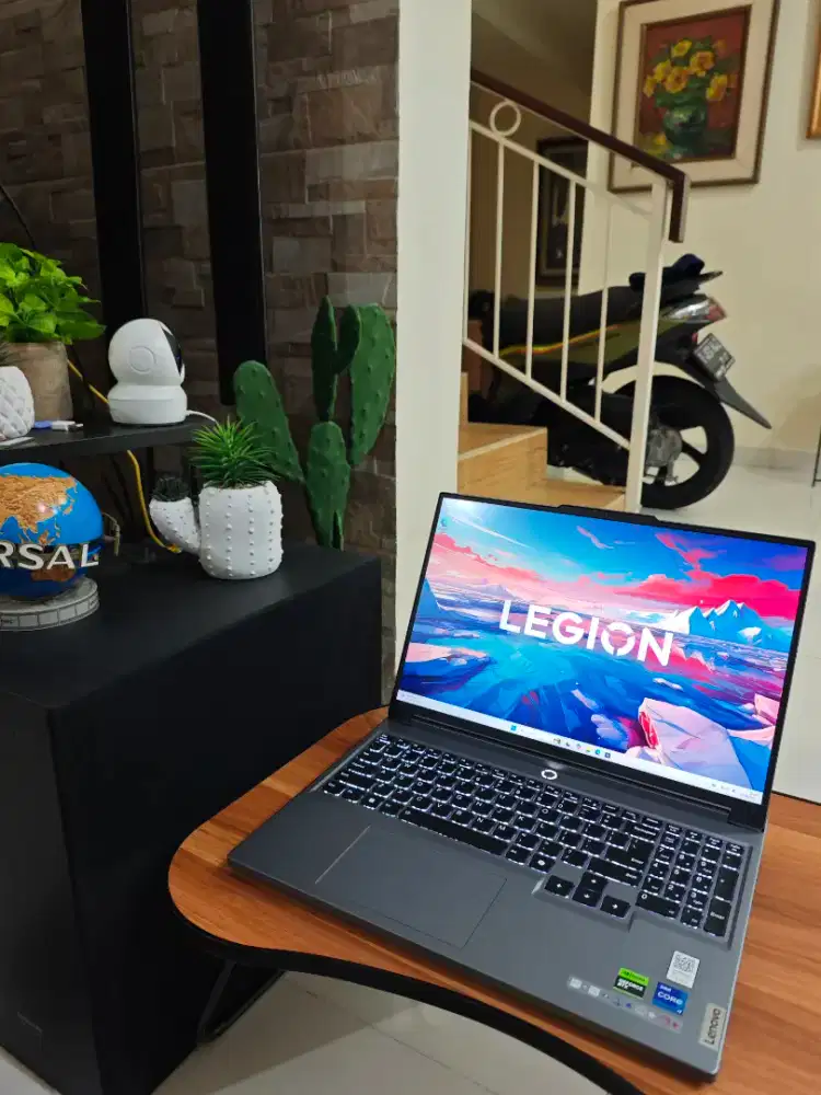 Laptop Lenovo Legion I7 14650HX RTX4060 x rog msi nitro