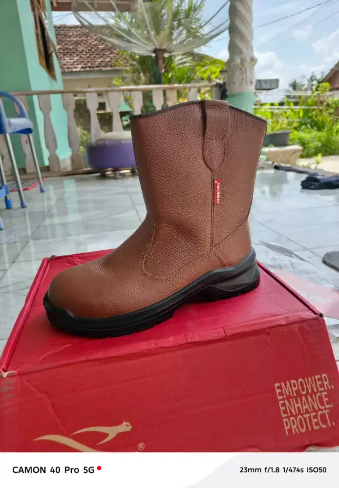 Safety Shoes Cheetah Rebound 7228C