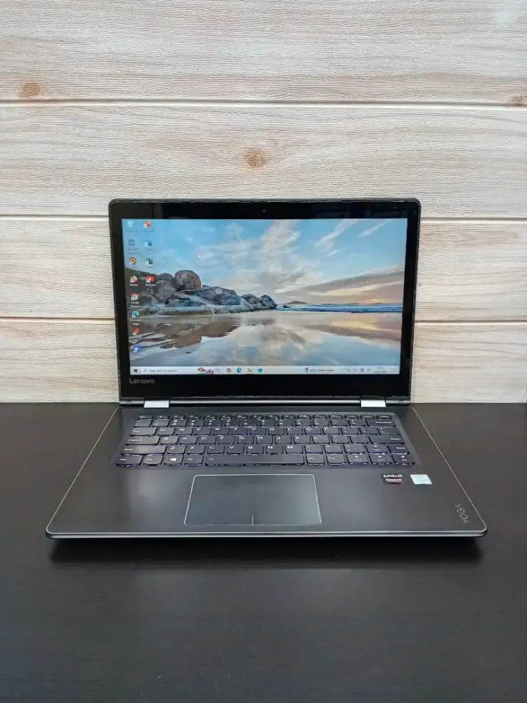 Lenovo yoga 510-14IKB
Processor Intel core i5 gen 7 RAM 4GB 
SSD 256GB