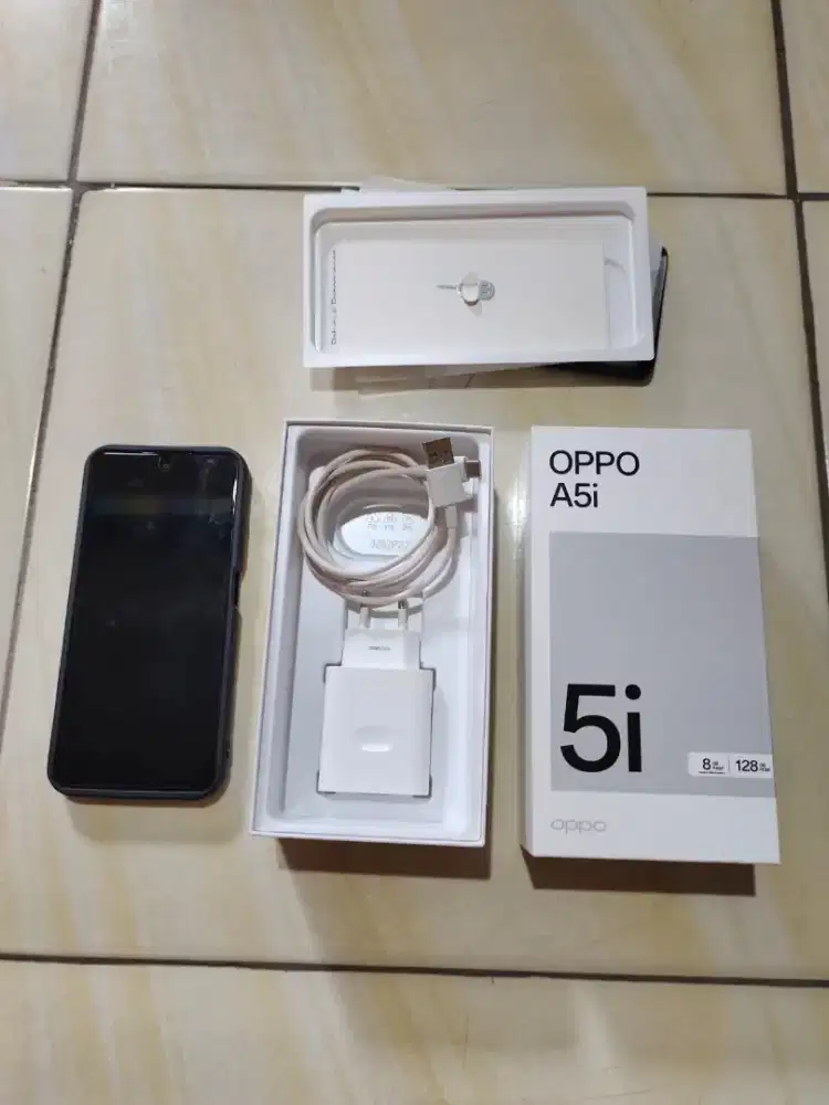 Jual hp Oppo A5i ram 4/128gb sangat mulus
