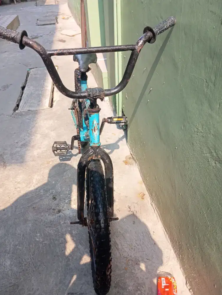 Di jual sepeda BMX