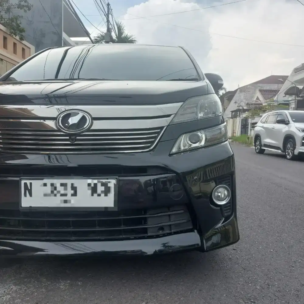 Vellfire ZG Premium Sound (Type Tertinggi) 2012 Facelift 2013 2014.