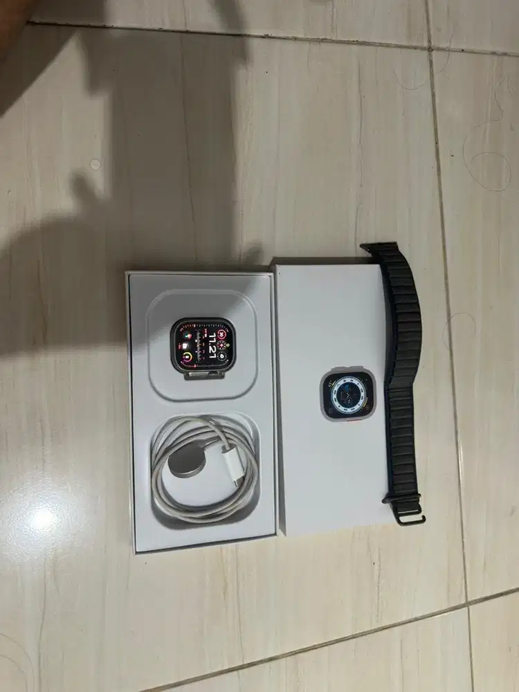 Dijual Apple Watch Ultra 2
