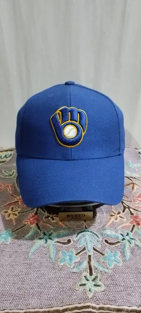 Caps Forty seven 
Milwaukee Brewers
All size
Full tag