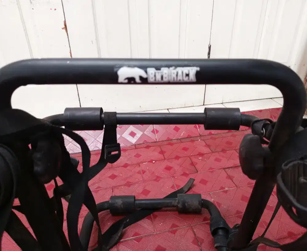 Rak sepedah belakang mobil (BnB Rack Genesis)