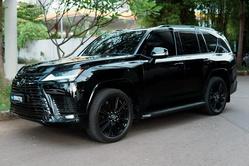 Lexus LX600 7 Seater 2022