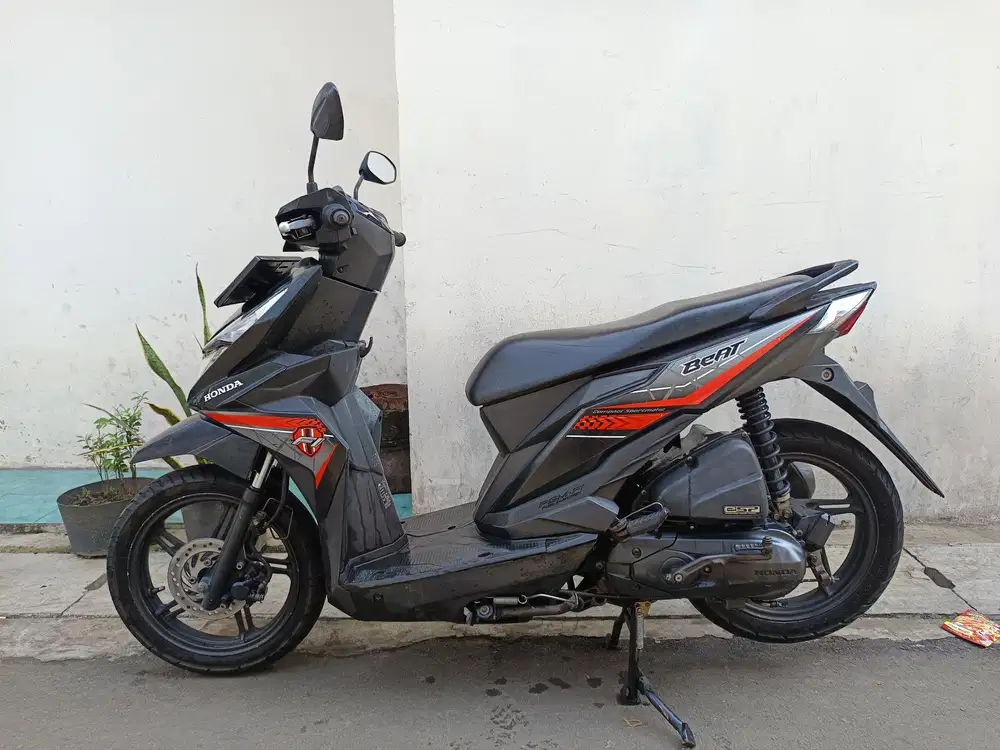 Di jual cepat beat eco 2016 lengkap bagus