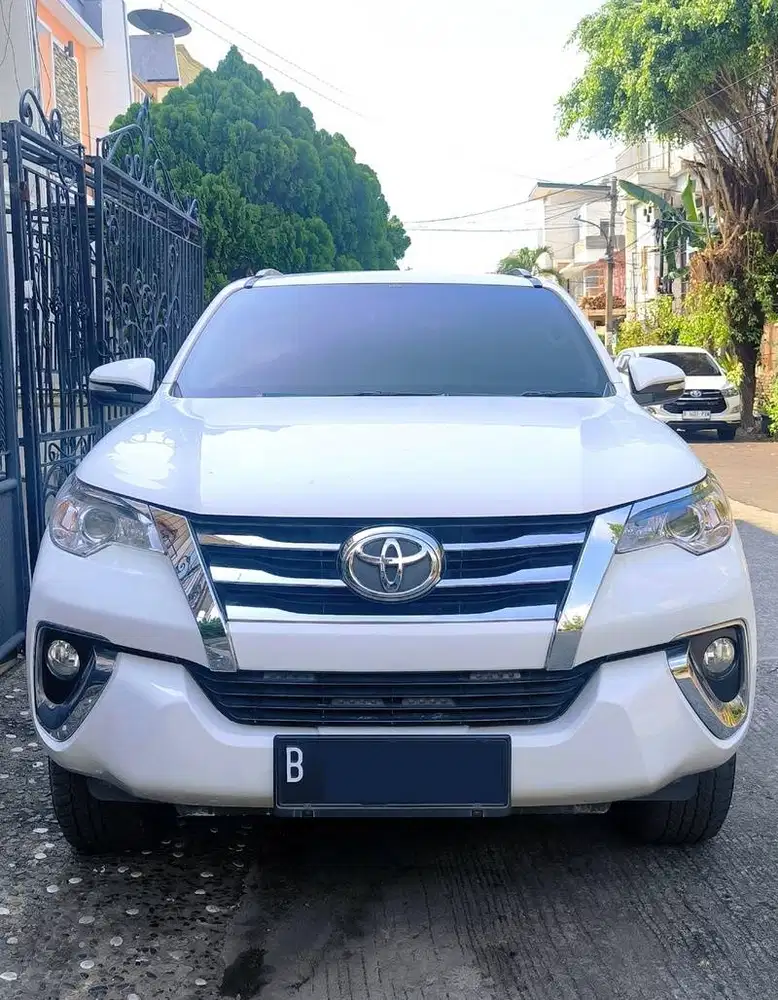 (LANGSUNG PEMILIK) TOYOTA FORTUNER G 4x2 AT, KONDISI JAMIN OK, TGN 1