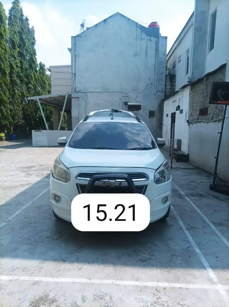 Chevrolet Spin LTZ 
Tahun 2014