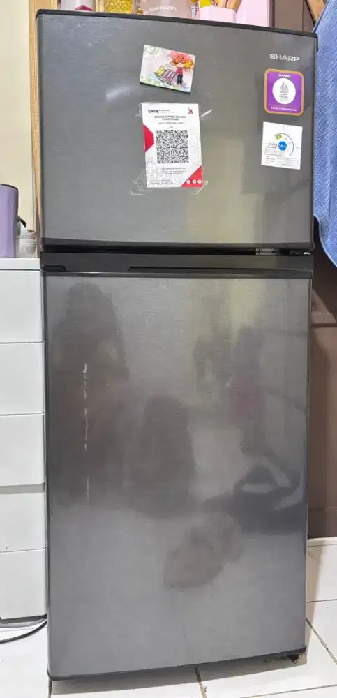 DIJUAL KULKAS SHARP 2 PINTU