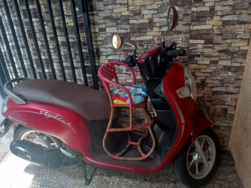 Honda Scoopy 2020 stylish