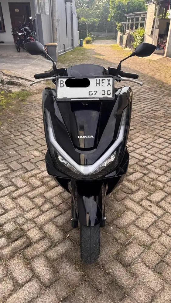 Di Jual Motor Honda PCX CBS 160 tahun 2025