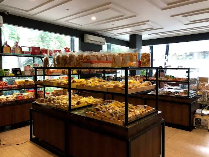 Dicari Karyawati Outlet SPG Toko Kue Roti dan Catering Surabaya Timur