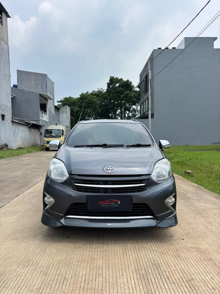 Toyota Agya 1.0 TRD 2016 Manual ( Abu Abu Metalik )